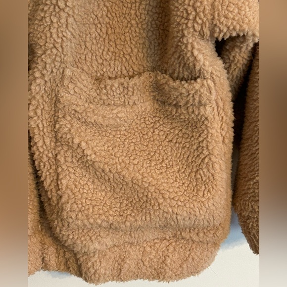I.AM.GIA Pixie Teddy Caramel Sherpa Oversized Jacket - Fits up to Large - Picture 9 of 15